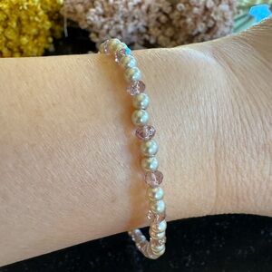 NWT Elegant faux Pearl and Pink Crystal Bracelet / Anklet